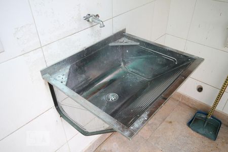 Casa à venda com 150m², 3 quartos e 2 vagasÁrea de serviço