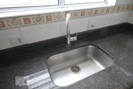 Casa à venda com 150m², 3 quartos e 2 vagasCozinha