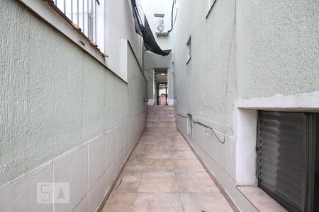Casa à venda com 150m², 3 quartos e 2 vagasCorredor Quintal