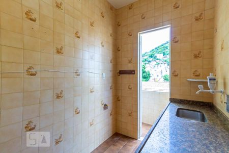Cozinha de apartamento para alugar com 1 quarto, 42m² em Engenho Novo, Rio de Janeiro