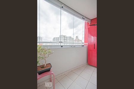 Apartamento para alugar com 37m², 1 quarto e 1 vaga Apartamento para alugar com 37m², 1 quarto e 1 vagaVaranda com Vidro Retrátil