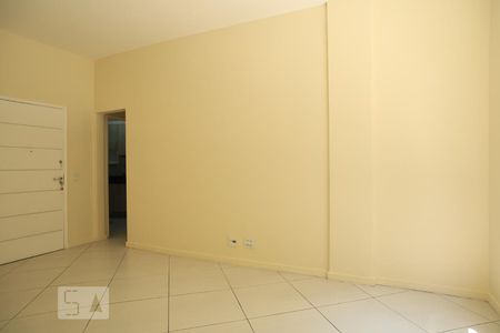 Sala de apartamento para alugar com 2 quartos, 70m² em Tijuca, Rio de Janeiro