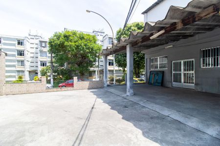 Apartamento para alugar com 67m², 2 quartos e 1 vagaÁrea comum - Salão de festas