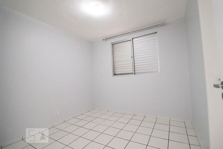 Quarto 1 de apartamento para alugar com 2 quartos, 56m² em Setor Goiânia 2, Goiânia