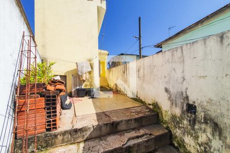 Casa à venda com 96m², 1 quarto e 1 vagaQuintal