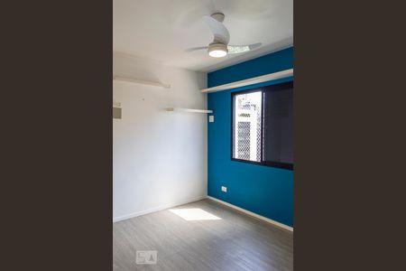 Apartamento para alugar com 88m², 3 quartos e 1 vaga Apartamento para alugar com 88m², 3 quartos e 1 vagaQuarto