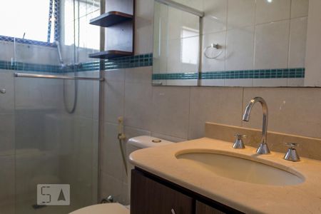 Apartamento para alugar com 88m², 3 quartos e 1 vaga Apartamento para alugar com 88m², 3 quartos e 1 vagaBanheiro da Suíte