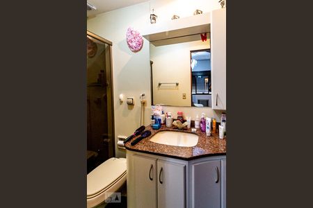 Apartamento para alugar com 50m², 2 quartos e 1 vagaBanheiro da Suíte 