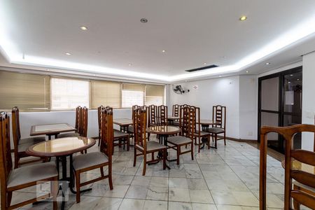 Apartamento para alugar com 50m², 2 quartos e 1 vagaÁrea comum - Salão de festas