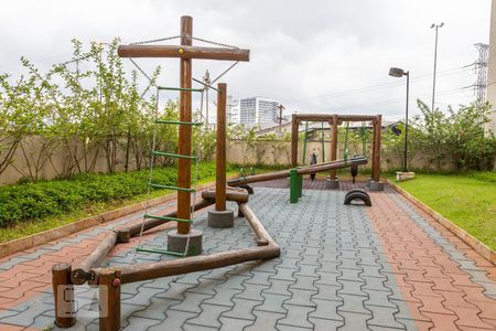 Apartamento para alugar com 78m², 2 quartos e 1 vaga Apartamento para alugar com 78m², 2 quartos e 1 vagaÁrea Comum - Playground