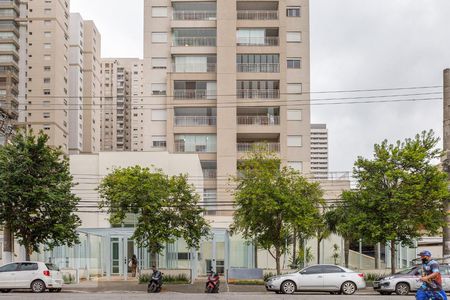Apartamento para alugar com 78m², 2 quartos e 1 vaga Apartamento para alugar com 78m², 2 quartos e 1 vagaFachada