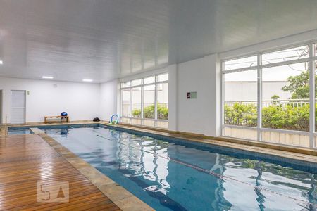 Apartamento para alugar com 78m², 2 quartos e 1 vaga Apartamento para alugar com 78m², 2 quartos e 1 vagaÁrea comum - Piscina Interna