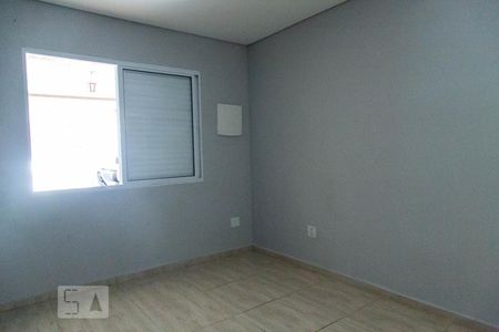 Quarto 1 de casa para alugar com 2 quartos, 150m² em Vila Formosa, São Paulo