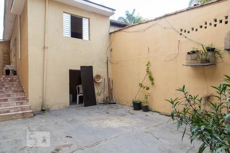 Casa para alugar com 150m², 2 quartos e 2 vagasQuintal