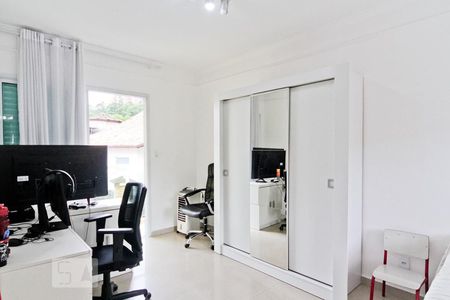 Casa à venda com 400m², 4 quartos e 3 vagasSuíte 2