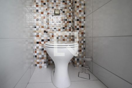 Apartamento para alugar com 60m², 2 quartos e 1 vaga Apartamento para alugar com 60m², 2 quartos e 1 vagaBanheiro de Serviço