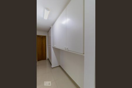 Corredor de apartamento à venda com 2 quartos, 65m² em Jardim Nordeste, São Paulo