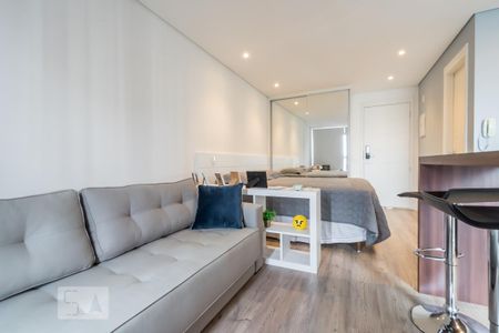 Sala de kitnet/studio para alugar com 1 quarto, 28m² em Cidade Monções, São Paulo