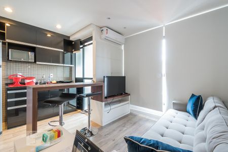 Sala de kitnet/studio para alugar com 1 quarto, 28m² em Cidade Monções, São Paulo