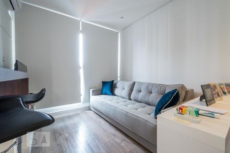 Sala de kitnet/studio para alugar com 1 quarto, 28m² em Cidade Monções, São Paulo