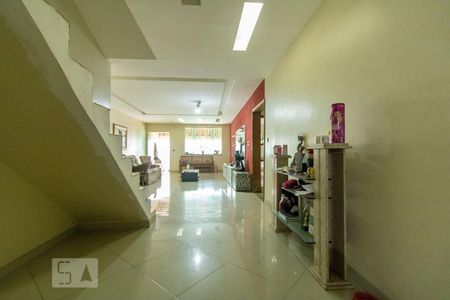 Casa à venda com 360m², 6 quartos e 4 vagasDetalhe da Sala