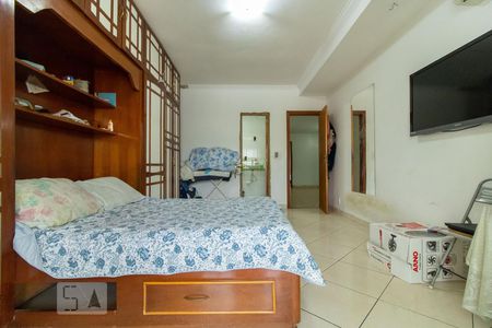 Casa à venda com 360m², 6 quartos e 4 vagasQuarto