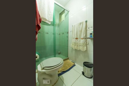 Casa à venda com 360m², 6 quartos e 4 vagasBanheiro