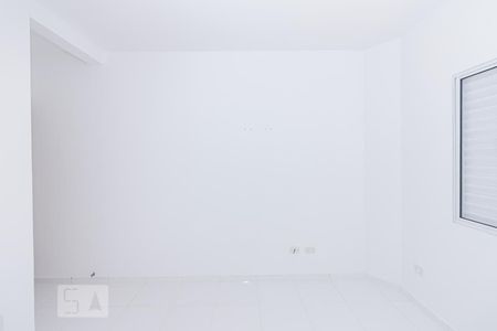 Quart de casa para alugar com 2 quartos, 64m² em Vila Pereira Barreto, São Paulo