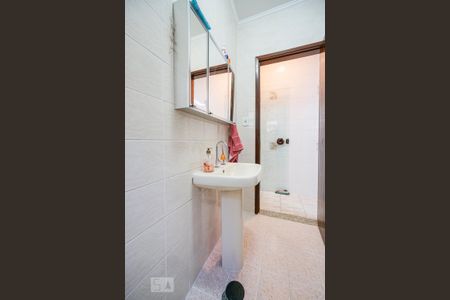 Lavabo de casa à venda com 3 quartos, 210m² em Vila Zelina, São Paulo