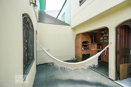 Casa à venda com 210m², 3 quartos e 4 vagasQuintal