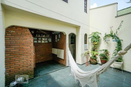 Casa à venda com 210m², 3 quartos e 4 vagasQuintal