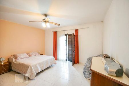 Quarto suíte 01 de casa à venda com 3 quartos, 210m² em Vila Zelina, São Paulo