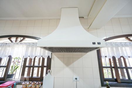 Casa à venda com 210m², 3 quartos e 4 vagasCoifa