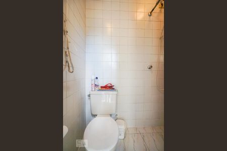 Casa à venda com 210m², 3 quartos e 4 vagasBanheiro de serviço