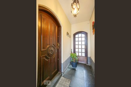 Casa à venda com 210m², 3 quartos e 4 vagasHall de entrada