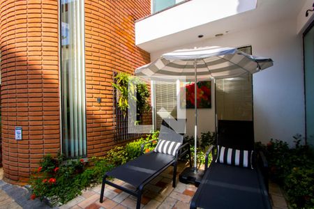 Casa à venda com 300m², 5 quartos e 3 vagasEspaço gourmet/Piscina