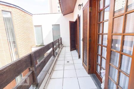 Casa à venda com 300m², 5 quartos e 3 vagasVaranda do Quarto 2 e 3
