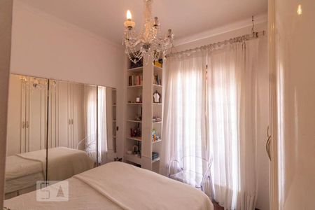 Casa à venda com 300m², 5 quartos e 3 vagasQuarto 3