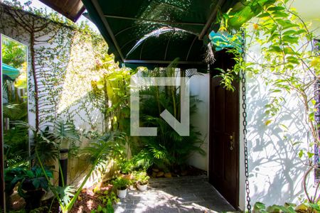 Casa à venda com 300m², 5 quartos e 3 vagasHall de entrada