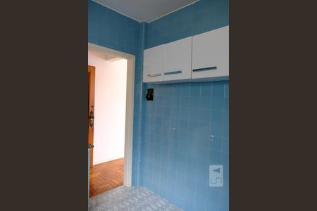 Apartamento à venda com 70m², 3 quartos e 2 vagasCozinha