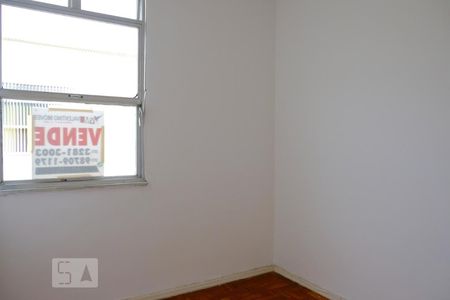 Apartamento à venda com 70m², 3 quartos e 2 vagasQuarto 2