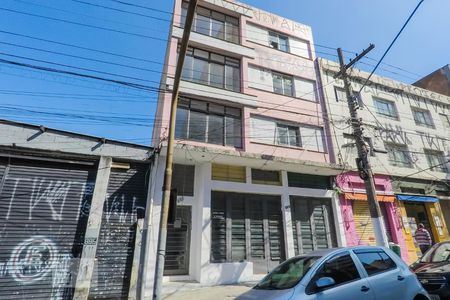 Apartamento para alugar com 70m², 2 quartos e sem vagaFachada