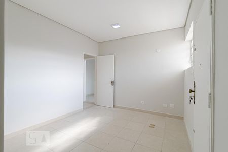 Apartamento para alugar com 72m², 2 quartos e sem vagaSala