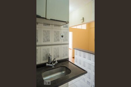 Sala/Cozinha de apartamento para alugar com 2 quartos, 58m² em Centro, Belo Horizonte