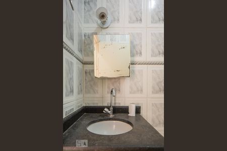 Apartamento para alugar com 58m², 2 quartos e sem vaga Apartamento para alugar com 58m², 2 quartos e sem vagaBanheiro