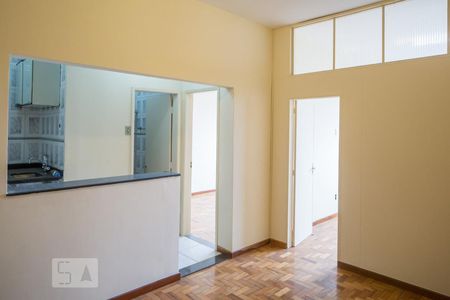 Sala/Cozinha de apartamento para alugar com 2 quartos, 58m² em Centro, Belo Horizonte