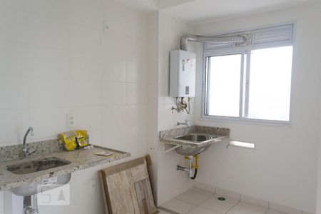 Apartamento para alugar com 54m², 2 quartos e 1 vaga Apartamento para alugar com 54m², 2 quartos e 1 vagaCozinha e Área de Serviço