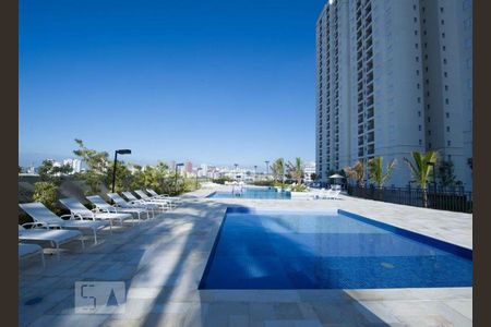 Apartamento para alugar com 54m², 2 quartos e 1 vaga Apartamento para alugar com 54m², 2 quartos e 1 vagaPiscina