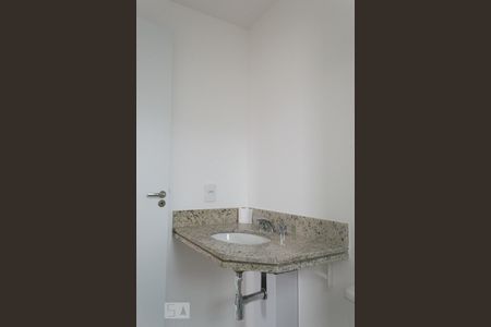 Apartamento para alugar com 54m², 2 quartos e 1 vaga Apartamento para alugar com 54m², 2 quartos e 1 vagaBanheiro da Suíte