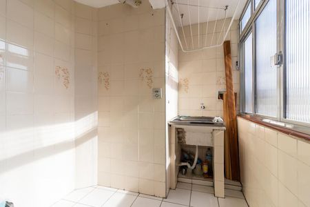 Apartamento à venda com 94m², 2 quartos e 1 vagaÁrea de Serviço